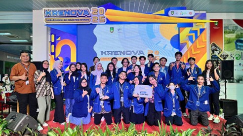 Mahasiswa UPITRA Juara 3 di ajang Krenova Solo 2025