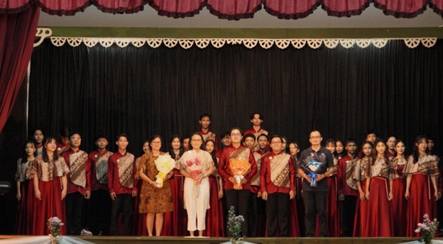 Konser ini berlangsung pada Jumat, 31 Januari 2025 bertempat di Aula SMA PL St. Yosef